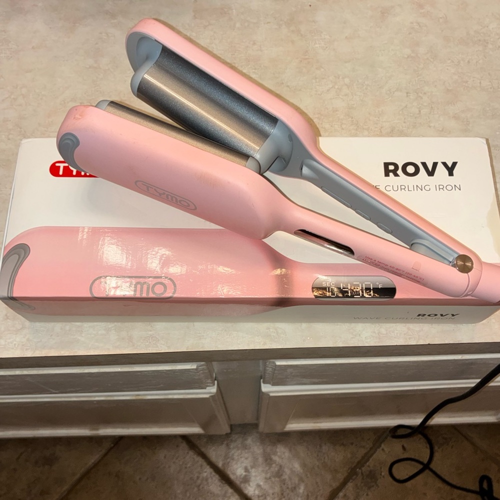 Pink Hair Curling Iron